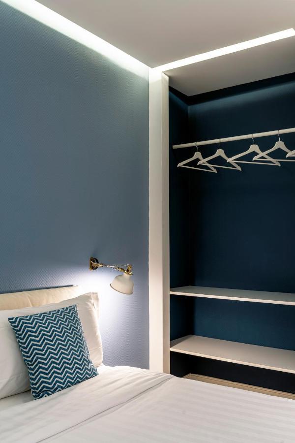 Starhost - Petit B&B Salerno Bagian luar foto